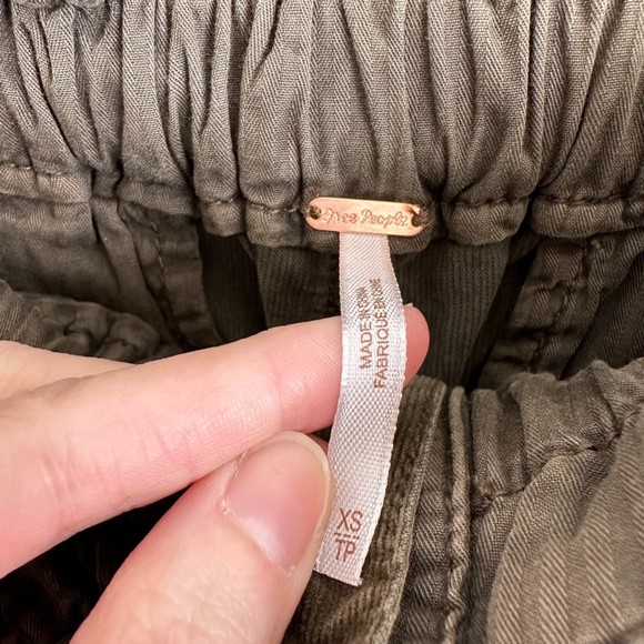 Free People Margate Brown Pleated High Rise Paper Bag Cord Ladies Trousers, XS - Picture 4 of 11